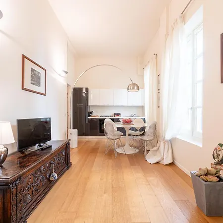 Chic Elegance At Borgo Tommasini Appartement