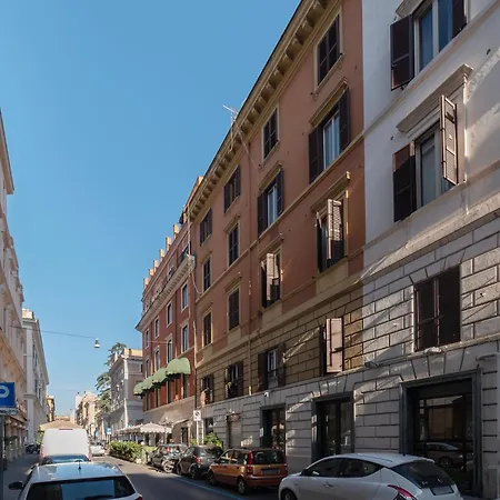 Chic Elegance At Borgo Tommasini * Parma