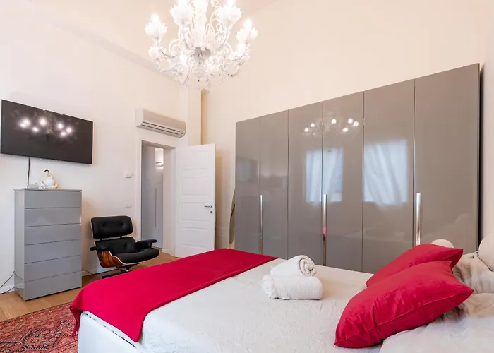 Apartament Chic Elegance At Borgo Tommasini
