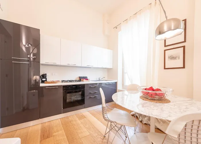 Chic Elegance At Borgo Tommasini Apartament Parma
